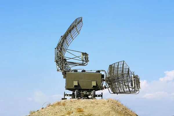 Antena radarowa — Zdjęcie stockowe