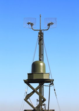 Radar istasyonu veya hava sahasını kontrol 