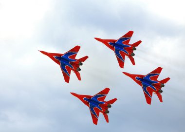 Fighters uçuş