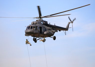 Helikopterden açılış işlemi