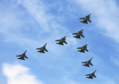 Fighters uçuş 
