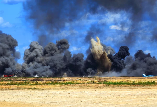 Attacco bomba aerea — Foto Stock