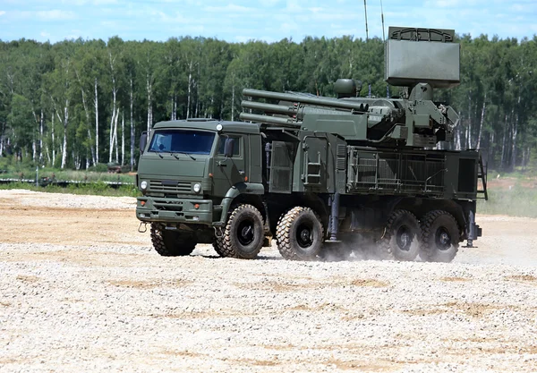 Uçaksavar silahlarının savunma sistemi 