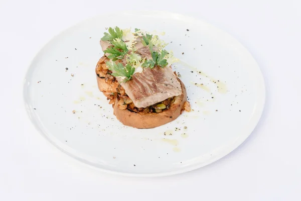 Tenderloin of pork with Ratatouille in bread — Stock Photo, Image