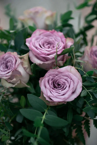 보라색 장미 꽃다발 — 스톡 사진