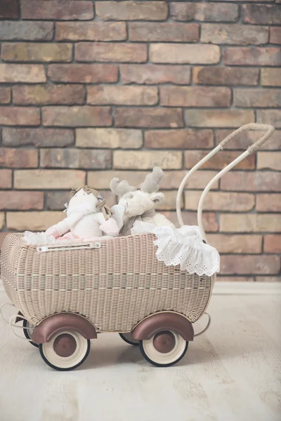 Vintage baby carriage — Stock Photo, Image