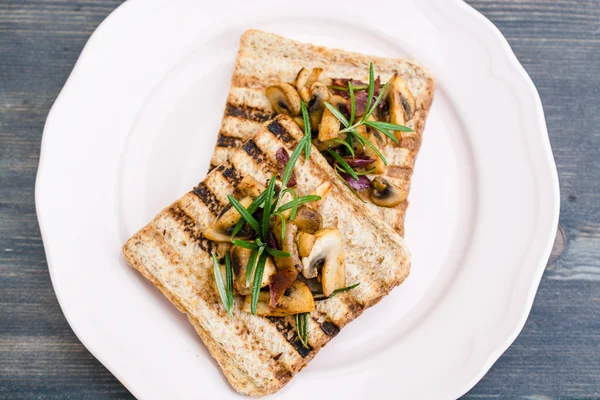 Grilled Mushroom toast — Stock Photo, Image