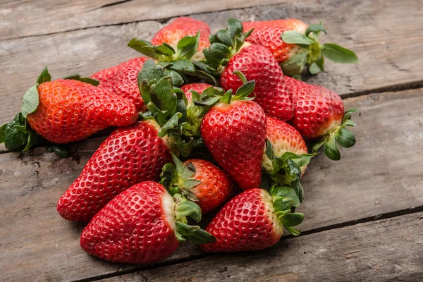 Frische Erdbeeren — Stockfoto