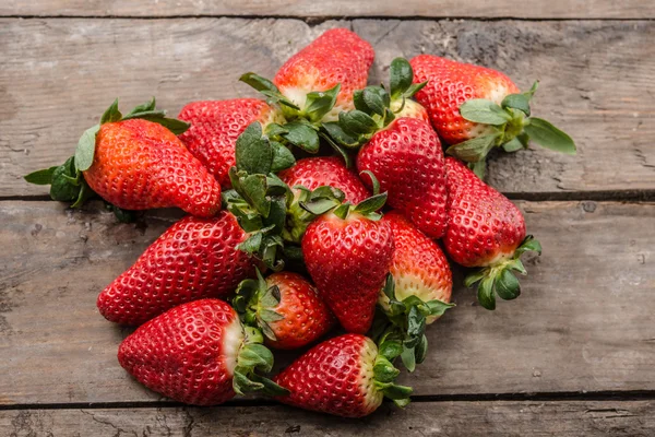 Frische Erdbeeren — Stockfoto