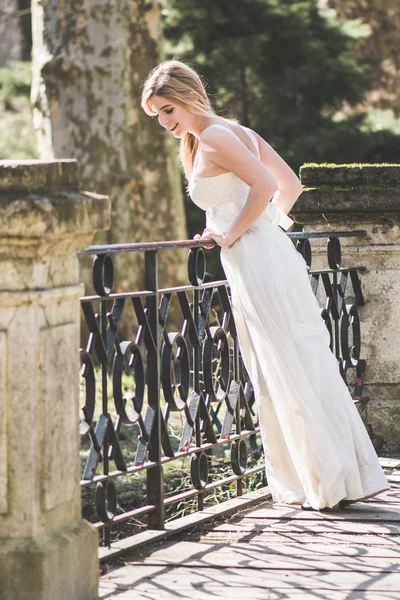 Braut, Hochzeitskonzept — Stockfoto