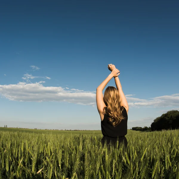 Le donne bionde si sentono libere — Foto Stock