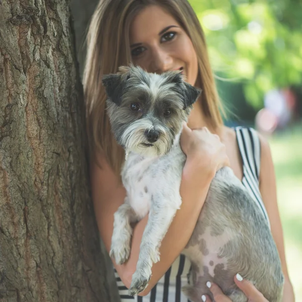 Relaxing with my best friend — Stock Photo, Image