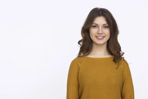 Menina bonita em camisola laranja — Fotografia de Stock