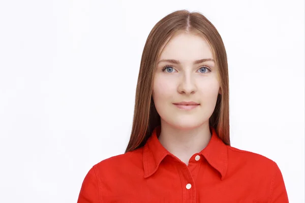 Retrato de mujer hermosa en rojo — Foto de Stock