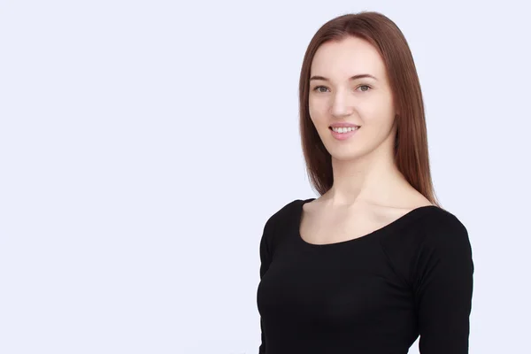 Retrato mujer feliz en vestido negro —  Fotos de Stock