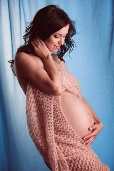 Mooie zwangere vrouw — Stockfoto