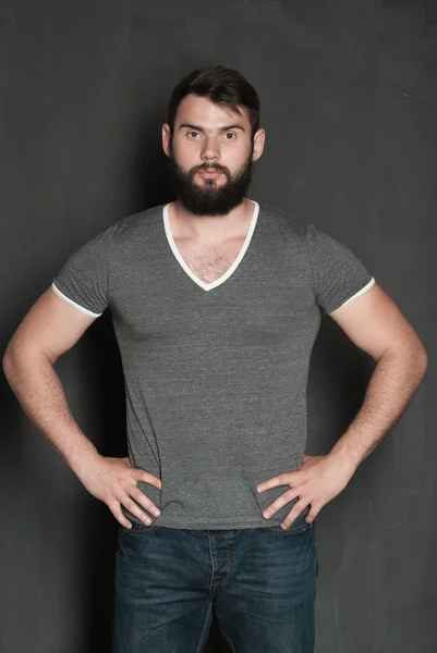 Retrato de homem bonito com barba — Fotografia de Stock