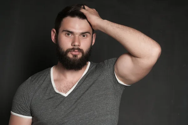 Retrato de homem bonito com barba — Fotografia de Stock