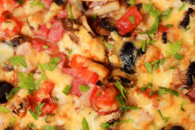 beyaz izole lezzetli pizza