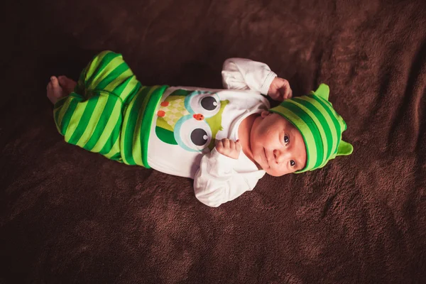 Dulce bebé recién nacido — Foto de Stock