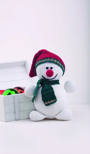 Bonhomme de neige tricoté Noël — Photo