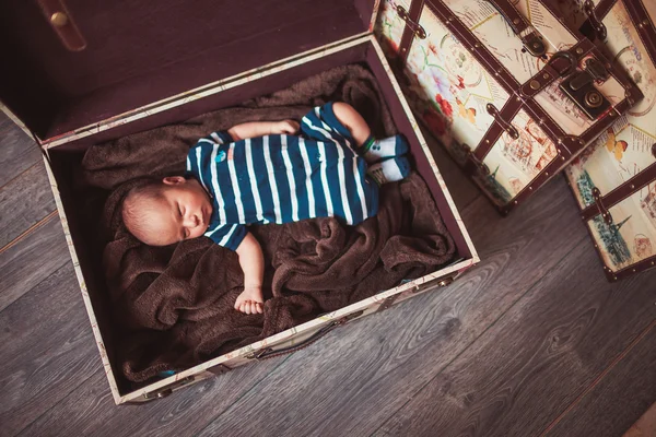 Söta nyfödda baby — Stockfoto