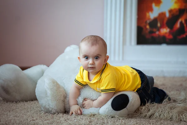 Curious baby boy — Stock Photo, Image