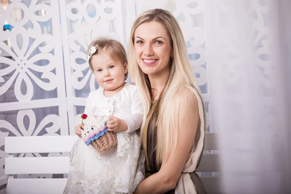 Felice madre e figlia — Foto Stock