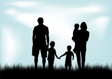 Doğada aile siluetleri.