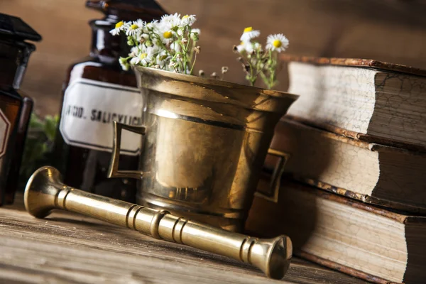 A medicina natural antiga, ervas e medicamentos — Fotografia de Stock