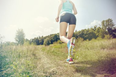 Sabahları koşuyorum.