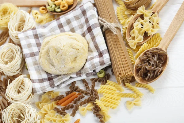 Dough for pasta — Stock Photo, Image
