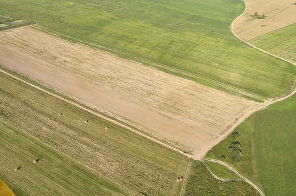 Widok z lotu ptaka - wiejski krajobraz — Zdjęcie stockowe