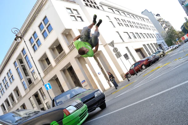 Salto de Parkour — Fotografia de Stock