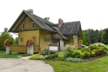 Fabyan Villa