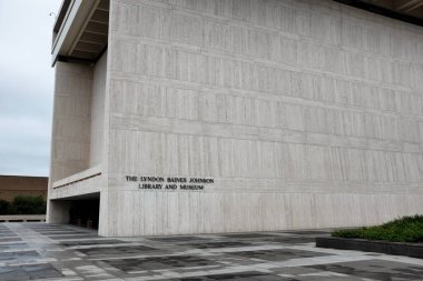 AUSTIN, TEXAS - 22 Mayıs 2017: Austin Teksas Üniversitesi Lyndon Baines Johnson Kütüphanesi ve Müzesi.