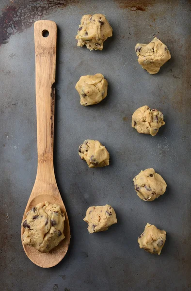 Baking Chocolate Chip Cookies — Stock Photo, Image