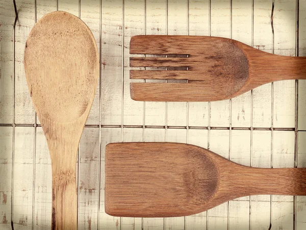 Wood Utensils on Wire Rack — Stock Photo, Image