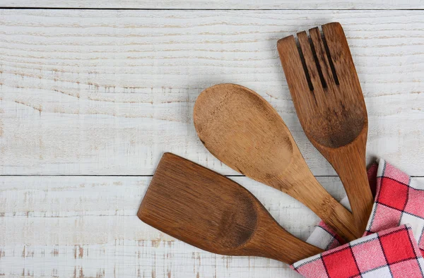 Utensílios de madeira no canto — Fotografia de Stock