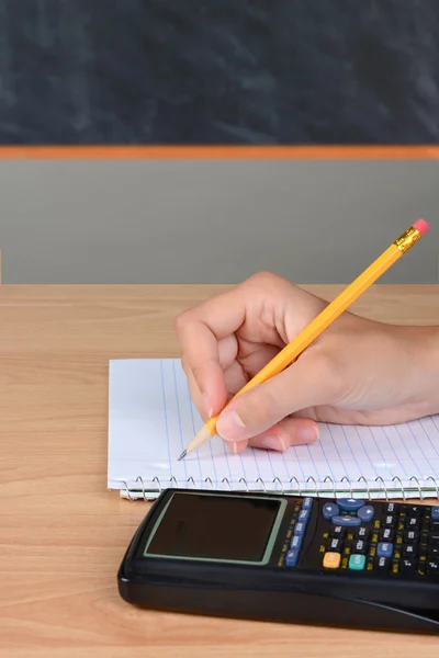 Estudante tomar notas — Fotografia de Stock