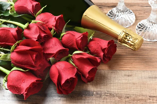 Champagne and Roses — Stock Photo, Image