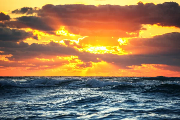 Sea wave close up, low angle view — Stock Photo, Image