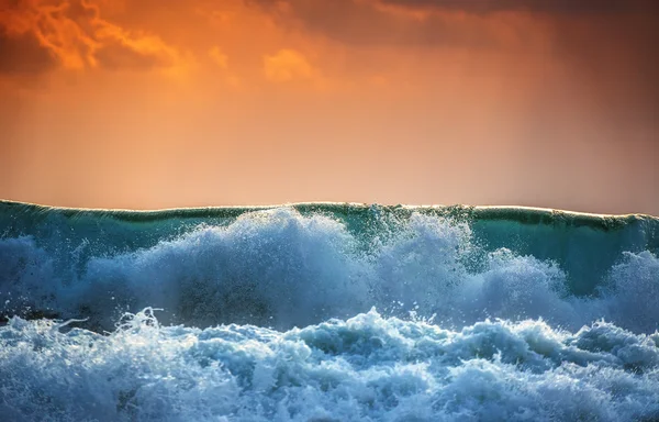 Nascer do sol e mar Onda — Fotografia de Stock