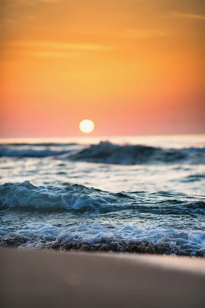 Bela paisagem nublada sobre o mar — Fotografia de Stock