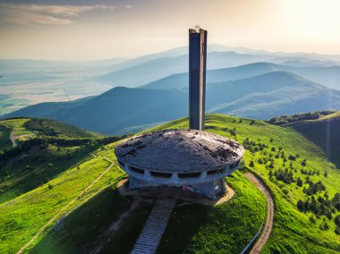 Comunistical anıt Buzludja, Bulgaristan.
