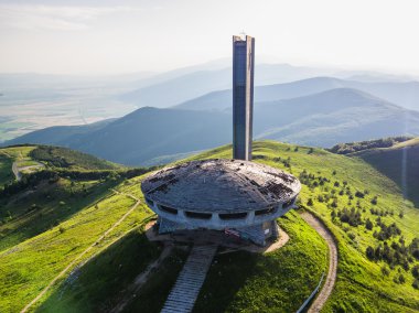 Comunistical anıt Buzludja, Bulgaristan.