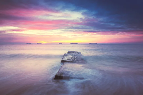 Schöne Wolkenlandschaft Über Dem Meer Sonnenaufgang — Stockfoto