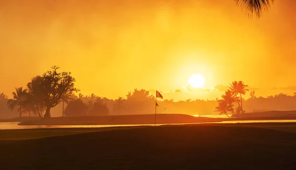 Campo Golf Nell Isola Tropicale — Foto Stock