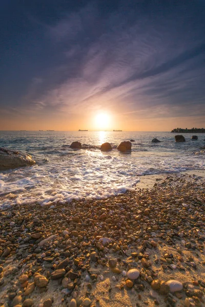 Красивий Хмарний Пейзаж Над Морем Схід Сонця — стокове фото