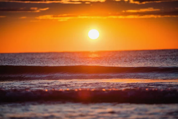 Piękny Chmurny Krajobraz Nad Morzem Wschód Słońca Sho — Zdjęcie stockowe